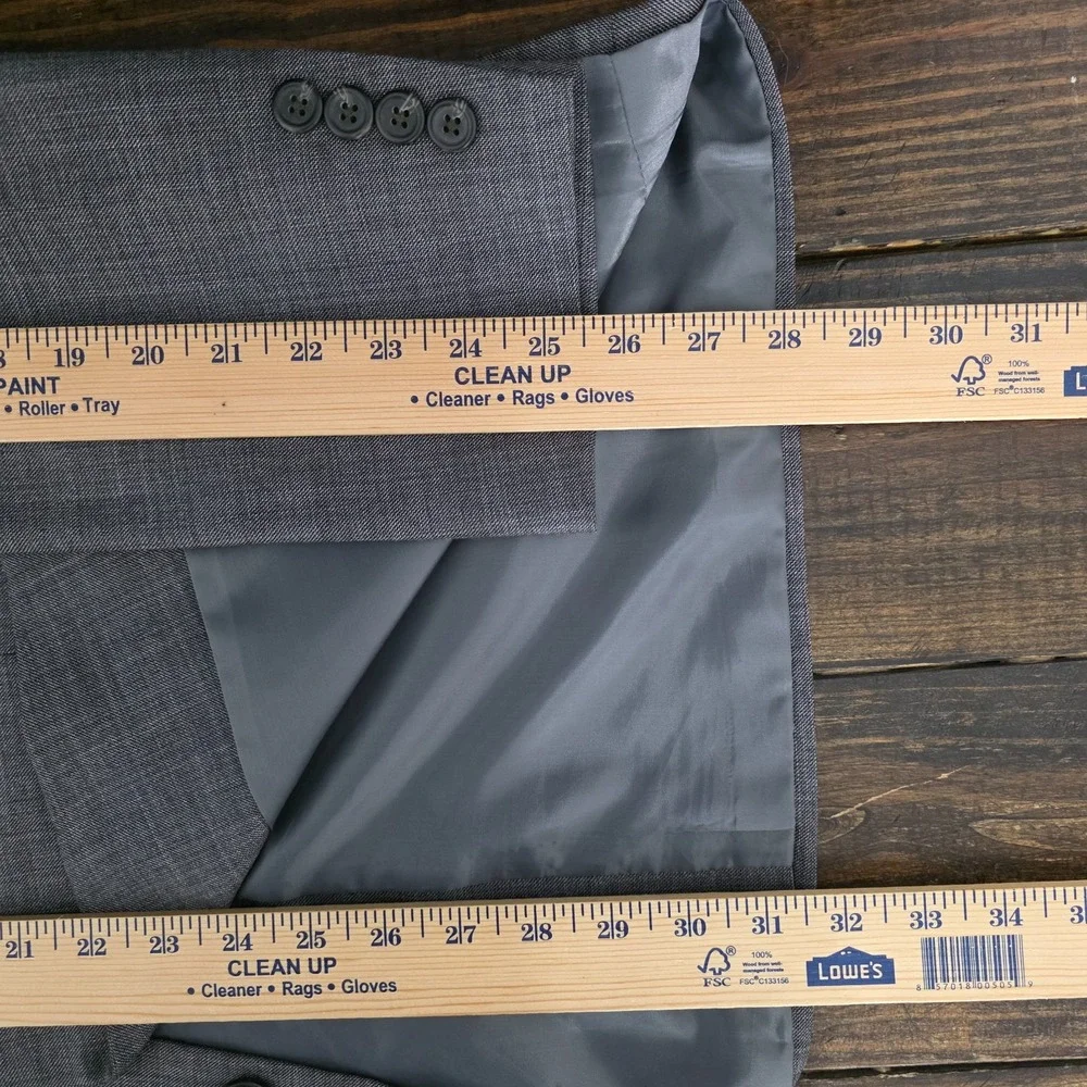 Chaps Men's‎ Sport Coat Blazer Two Button Gray Heather Sharkskin Wool 46R